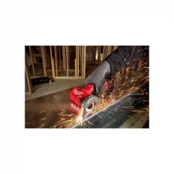 Milwaukee M12 FUEL 3" Compact Cut Off Tool - Kit 4 M12 FUEL 3" Compact Cut Off Tool – Kit