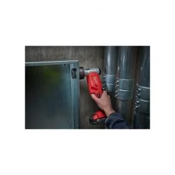 Milwaukee M18 FORCELOGIC 6T Knockout Tool 1/2" - 4" Kit 6 M18 FORCELOGIC 6T Knockout Tool 1/2" – 4" Kit