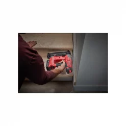 M18 FUEL 16ga Straight Finish Nailer Kit