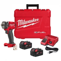 M18 FUEL™ Cordless 1/2" Compact Impact Wrench w/ Friction Ring Kit