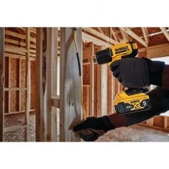 Dewalt Heat Gun Kit, Battery Powered, 20V DC, Dual Temp. Setting, Pistol Handle 7 Heat Gun Kit, Battery Powered, 20V DC, Dual Temp. Setting, Pistol Handle