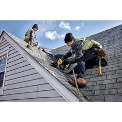 20V MAX* 15 degree Cordless Coil Roofing Nailer