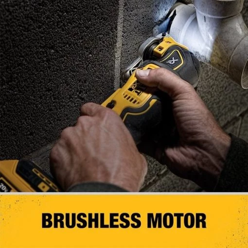 20V MAX* XR(R) Brushless Cordless 3-Speed Oscillating Multi-Tool Kit (2.0 Ah Battery)