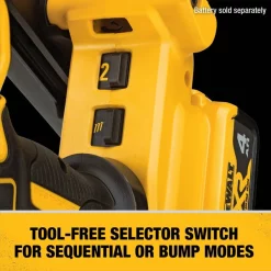 Dewalt 20V MAX* 21 degree Plastic Collated Cordless Framing Nailer 6 20V MAX* 21 degree Plastic Collated Cordless Framing Nailer