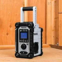 18V LXT® Job Site Radio