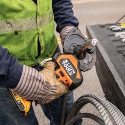 Battery-Operated Cu/Al Closed-Jaw Cutter, 2 Ah