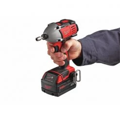 M18 Compact REDLITHIUM Battery