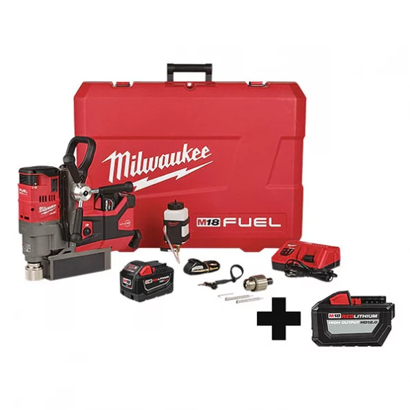 Milwaukee Magnetic Drill Kit, 690 RPM, 3 Batteries 1 Magnetic Drill Kit, 690 RPM, 3 Batteries