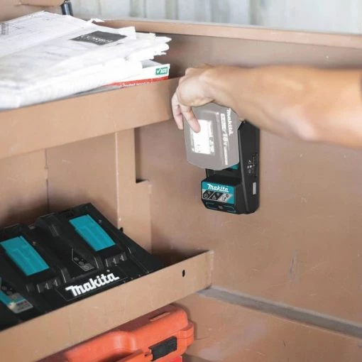 18V LXT® Sync Lock® Battery Terminal